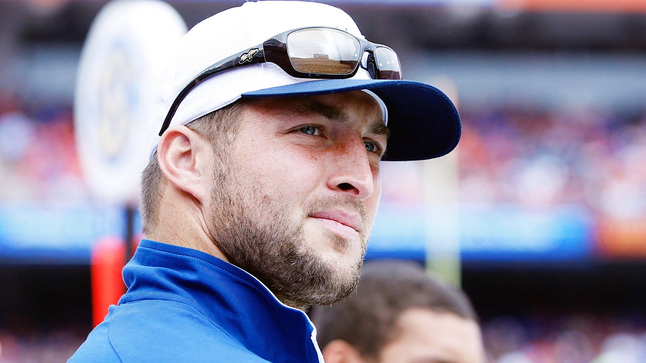 Ohio State reports secondary violation, a Tim Tebow phone call